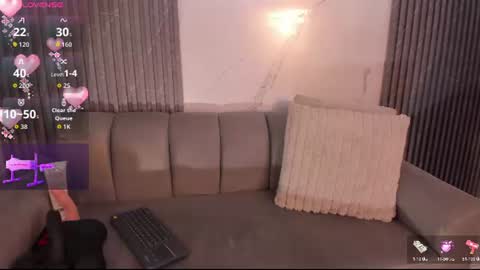 Snapshot of isabeljohnson chatting on 15, 7, 2026 Isabel online show from 15, 7, 2026