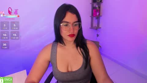 Snapshot of isabella_aristi03 chatting on 23, 10, 2025 isabella_aristi03 online show from 23, 10, 2025