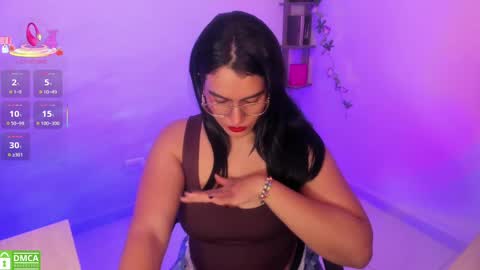 Snapshot of isabella_aristi03 chatting on 25, 10, 2025 isabella_aristi03 online show from 25, 10, 2025