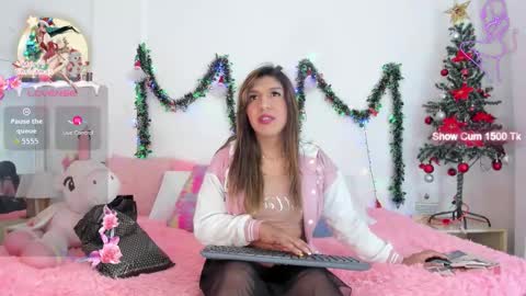 Snapshot of isabella_coronado chatting on 14, 12, 2025 Isabella Coronado online show from 14, 12, 2025