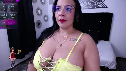 Snapshot of isabella_diprinzio chatting on 7, 1, 2025 Isabella Di Prinzio online show from 7, 1, 2025