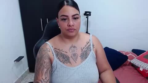  estefania online show from 11, 1, 2025