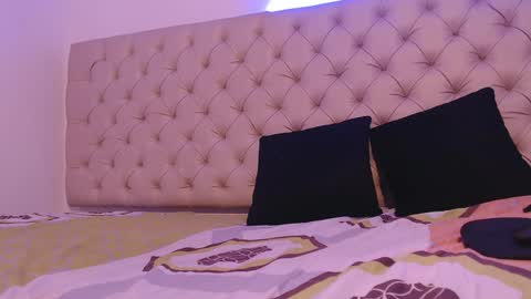 isabella_jazz online show from 13, 1, 2025