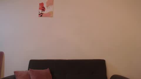 Snapshot of isabella_jones9 chatting on 28, 2, 2025 ISABELLA online show from 28, 2, 2025