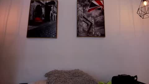  Isabel Lopez online show from 7, 3, 2025