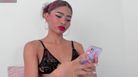 Snapshot of isabella_sex18 chatting on 26, 2, 2025 isabella online show from 26, 2, 2025