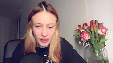 Snapshot of isabella_stella chatting on 27, 2, 2026 Isabella online show from 27, 2, 2026