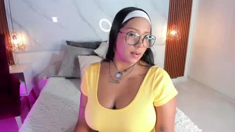 isabella zc online show from 28, 4, 2026