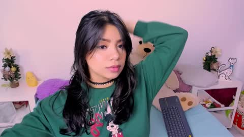 Snapshot of isabellaacruz chatting on 4, 1, 2025 ISABELLA  online show from 4, 1, 2025