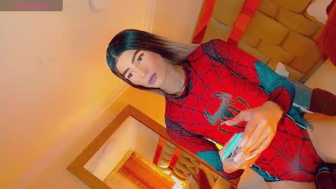 isabellagirs online show from 13, 10, 2025