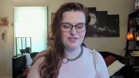 isabellamariedarcy online show from 4, 5, 2026