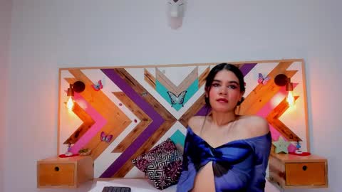 Snapshot of isabellamarinny chatting on 10, 2, 2025 Isabella online show from 10, 2, 2025