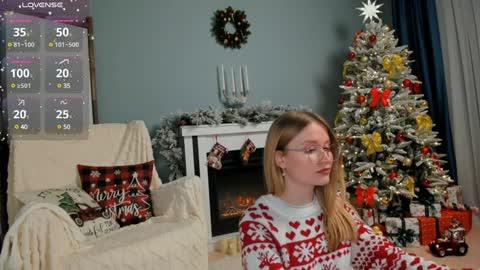 Snapshot of isabellatorrance chatting on 7, 12, 2024 Bella online show from 7, 12, 2024