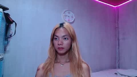 Snapshot of isabellatx chatting on 25, 4, 2026 isabellatx online show from 25, 4, 2026