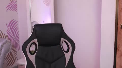   online show from 6, 3, 2026