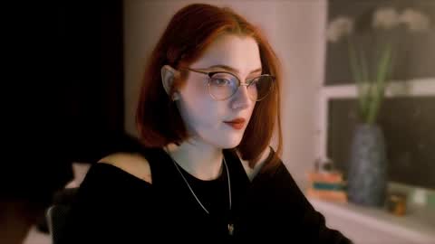 Snapshot of isabelle_stern chatting on 11, 12, 2024 Madame Isabelle online show from 11, 12, 2024