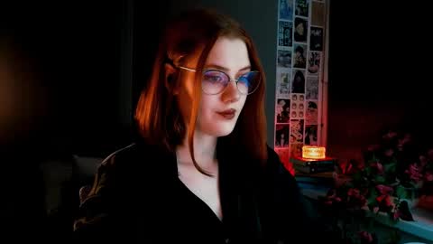 Snapshot of isabelle_stern chatting on 20, 2, 2025 Madame Isabelle online show from 20, 2, 2025