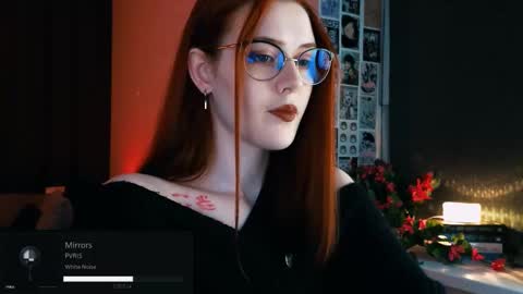 Snapshot of isabelle_stern chatting on 11, 9, 2025 Madame Isabelle online show from 11, 9, 2025