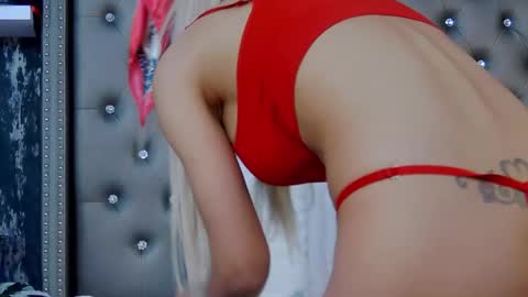 Snapshot of isabelleethan chatting on 24, 2, 2025 IsabelleEthan online show from 24, 2, 2025