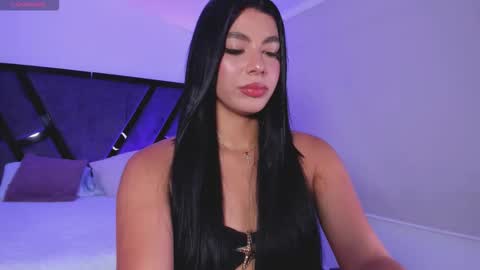 Snapshot of isabellefoxx chatting on 13, 10, 2025 Isa online show from 13, 10, 2025