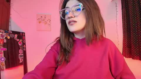 Snapshot of isaferrer06 chatting on 22, 11, 2025 Isabella Ferrer online show from 22, 11, 2025