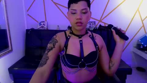 Snapshot of ise_lunny chatting on 21, 9, 2025 isabela online show from 21, 9, 2025