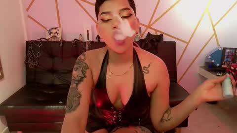 Snapshot of ise_lunny chatting on 23, 9, 2025 isabela online show from 23, 9, 2025