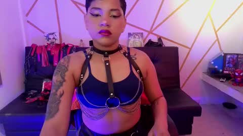 Snapshot of ise_lunny chatting on 2, 10, 2025 isabela online show from 2, 10, 2025