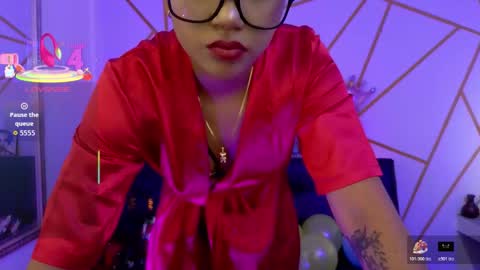 Snapshot of ise_lunny chatting on 20, 11, 2025 isabela online show from 20, 11, 2025