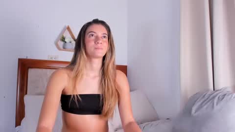 Snapshot of ishabellalopez chatting on 13, 2, 2025 ishabellalopez online show from 13, 2, 2025
