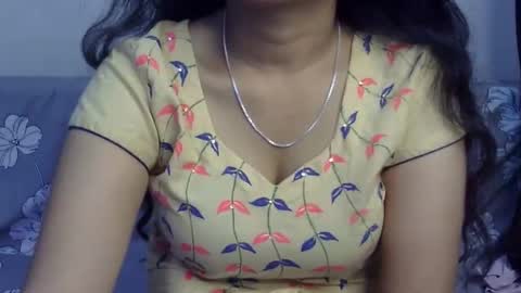 Snapshot of ishika_ishu chatting on 15, 9, 2025 ishika_ishu online show from 15, 9, 2025