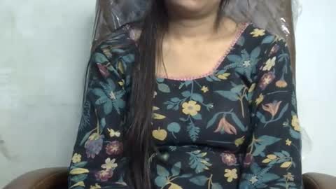 Snapshot of ishika_ishu chatting on 17, 10, 2025 ishika_ishu online show from 17, 10, 2025