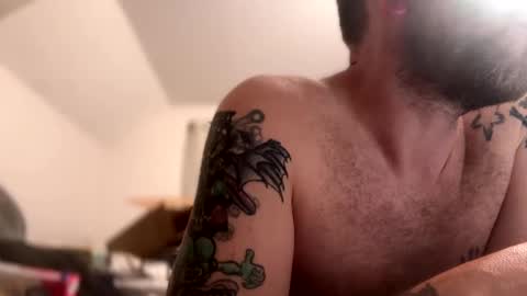 Snapshot of ishouldntbeonhereagain chatting on 18, 1, 2025 Daddy Master Master Daddy online show from 18, 1, 2025