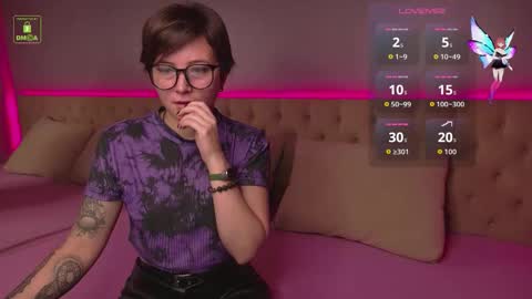 Snapshot of ishtardivine chatting on 25, 10, 2025 Ishtar online show from 25, 10, 2025