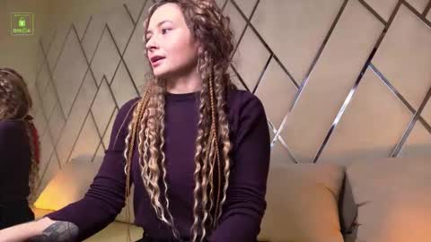 Snapshot of ishtardivine chatting on 15, 12, 2025 Ishtar online show from 15, 12, 2025