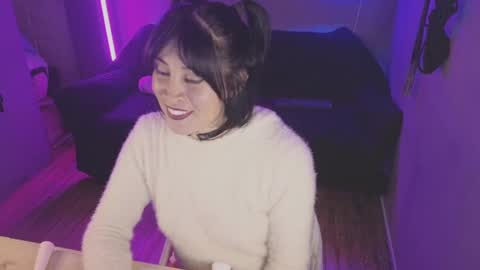 Snapshot of isis_diosa chatting on 12, 3, 2025 Ana Maria online show from 12, 3, 2025