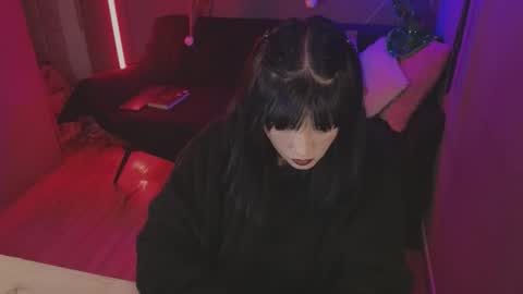 Snapshot of isis_diosa chatting on 17, 12, 2025 Ana Maria online show from 17, 12, 2025