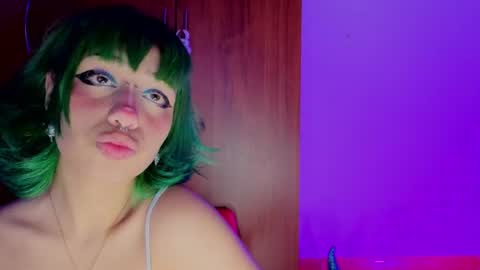 Isisjones18 online show from 14, 6, 2026