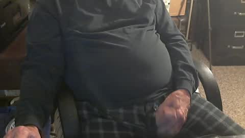 Snapshot of islandduke chatting on 22, 5, 2026 Duke online show from 22, 5, 2026