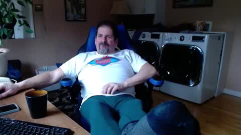 Snapshot of islandguy70 chatting on 18, 1, 2025 Jim online show from 18, 1, 2025