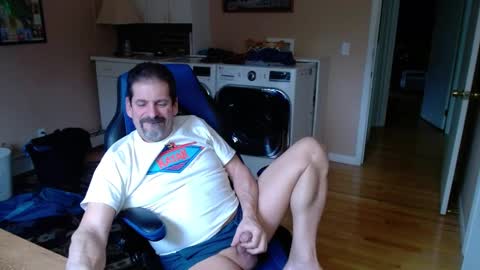 Snapshot of islandguy70 chatting on 19, 1, 2025 Jim online show from 19, 1, 2025