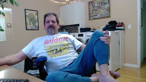 Snapshot of islandguy70 chatting on 21, 1, 2025 Jim online show from 21, 1, 2025