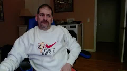 Snapshot of islandguy70 chatting on 1, 2, 2025 Jim online show from 1, 2, 2025