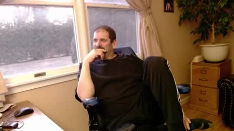 Snapshot of islandguy70 chatting on 17, 2, 2025 Jim online show from 17, 2, 2025