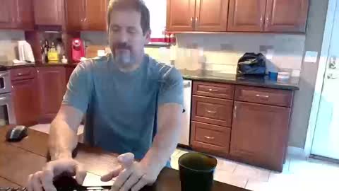 Snapshot of islandguy70 chatting on 20, 9, 2025 Jim online show from 20, 9, 2025