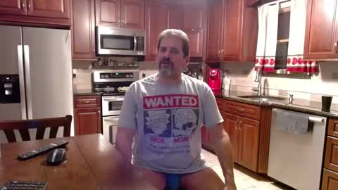 Snapshot of islandguy70 chatting on 22, 10, 2025 Jim online show from 22, 10, 2025