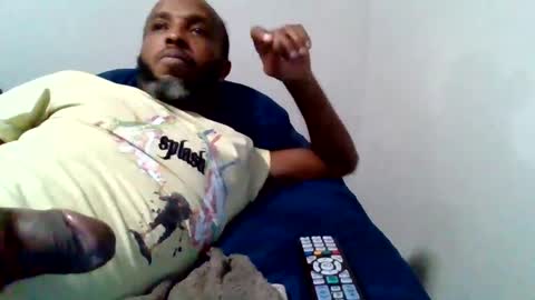 Snapshot of islandmaker chatting on 11, 9, 2025 islandmaker online show from 11, 9, 2025