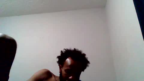 Snapshot of islandmaker chatting on 9, 10, 2025 islandmaker online show from 9, 10, 2025