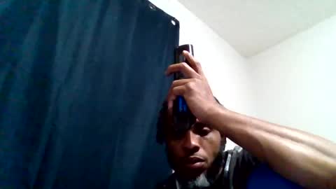 Snapshot of islandmaker chatting on 21, 12, 2025 islandmaker online show from 21, 12, 2025