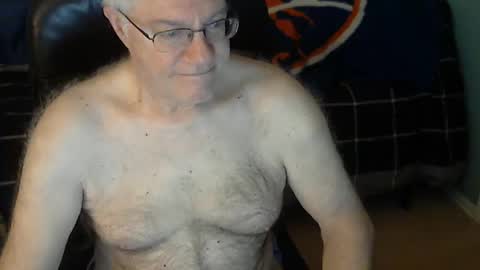 Snapshot of islesman22 chatting on 7, 12, 2024 islesman22 online show from 7, 12, 2024